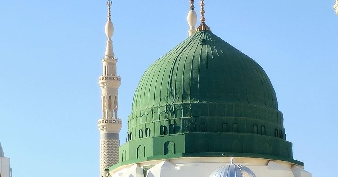 رسول اللہ ﷺ کے بدن کی خوشبو اور نرمی