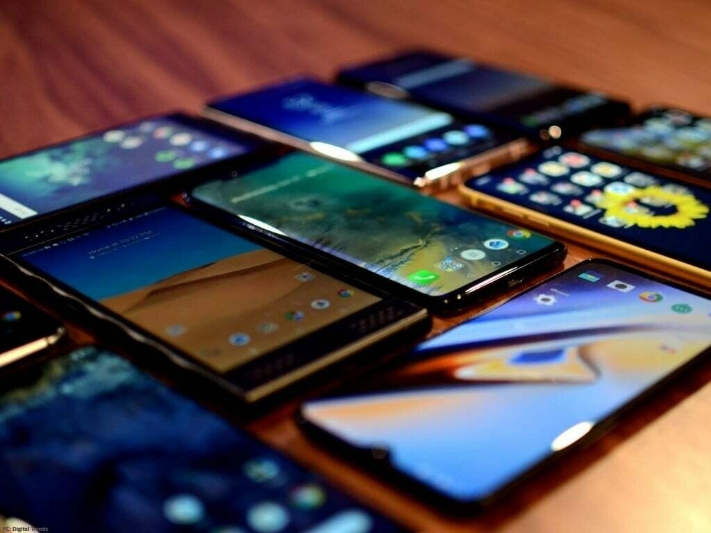 موبائل فونز کی درآمدات میں نمایاں اضافہ