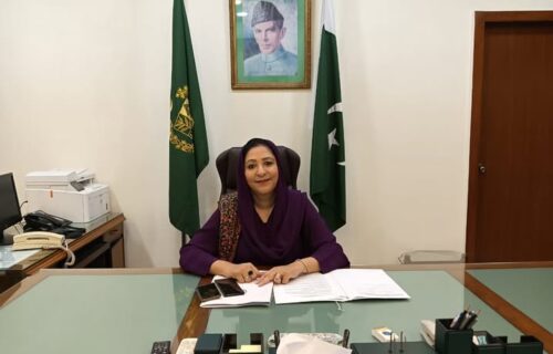 قائداعظم یونیورسٹی کے ساتھ الحاق کے تحت اسلام آباد کے کالجز میں متعارف کرائے گئے بی ایس ڈگری پروگرام ایچ ای سی کے ضوابط کے مطابق چلائے جا رہے ہیں، وجیہہ قمر