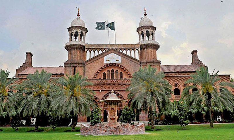 باپ اپنے نابالغ بچے کے نان و نفقہ کی ذمہ داری سے بری الذمہ نہیں ہو سکتا ،لاہور ہائیکورٹ