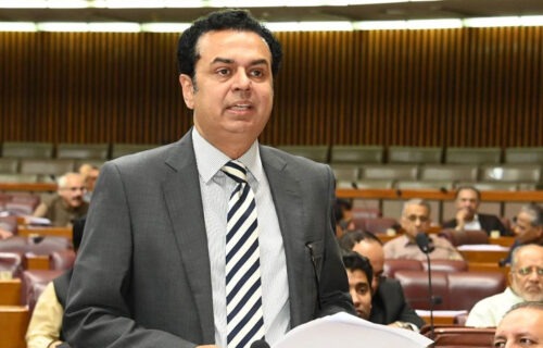 حکومت اسلام آباد کو عالمی معیار کے جدید دارالحکومت میں تبدیل کرنے کے لیے پرعزم ہے،اسلام آباد میں جدید ایکسپو سینٹر، کنونشن سینٹر اور سمارٹ سٹی جیسےمنصوبے زیر غور ہیں ، طلال چوہدری