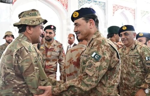 عید الاضحیٰ پر فیلڈ مارشل سید عاصم منیر کا ژوب دورہ، فرنٹ لائن جوانوں کے ساتھ نمازِ عید ادا کی