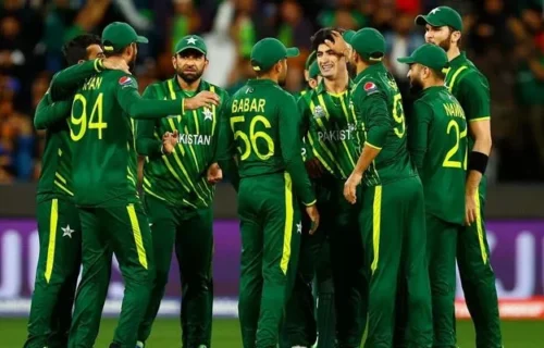 پاکستان کرکٹ ٹیم کی بہتری کیلئے جاوید میانداد کو اہم ذمہ داری دینے کا مطالبہ زور پکڑ گیا
