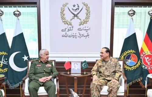 کمانڈر بحرین نیشنل گارڈ کی پاکستان کی اعلیٰ عسکری قیادت سے ملاقاتیں