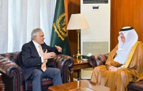سعودی سفیر نواف المالکی کی نائب وزیر اعظم اسحاق ڈار سے ملاقات