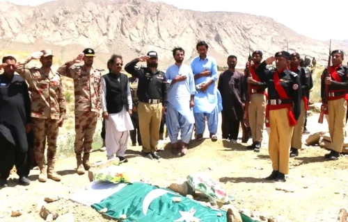 زیارت میں شہدا کی قربانیاں رائیگاں نہیں جائیں گی، ایف سی کمانڈرز