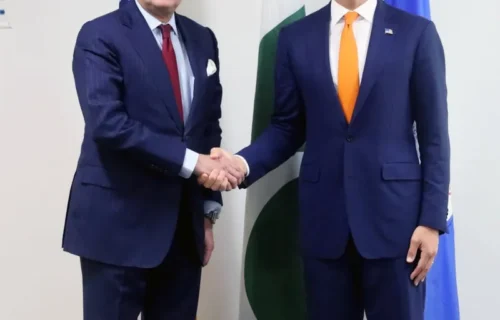 وزیر خزانہ محمد اورنگزیب کی امریکی ایگزم بنک کے صدر سے ملاقات