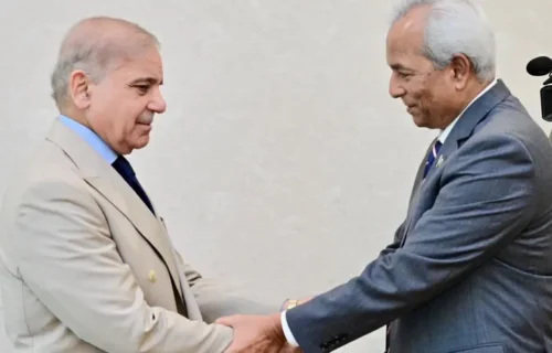 وزیراعظم سے گورنر سندھ نہال ہاشمی کی ملاقات، سندھ کے امور اور سیاسی صورتحال پر تبادلہ خیال