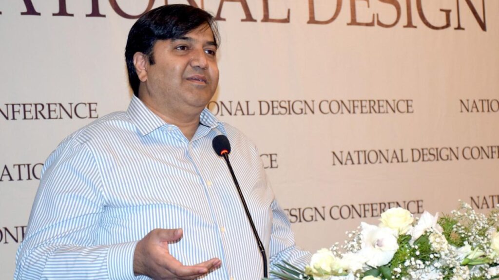 میاں کاشف اشفاق