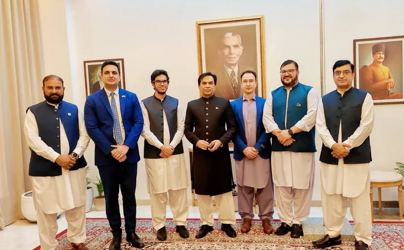 کویت میں پاکستان کے 79ویں یوم آزادی کی پروقار تقریب، ڈیجیٹل پورٹل کا افتتاح (تصویر 4)