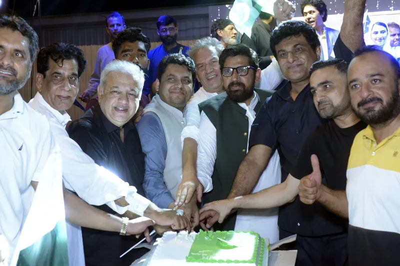 نیشنل پریس کلب اسلام آباد میں 79ویں جشن آزادی کی رنگا رنگ تقریب، ملی نغموں نے سماں باندھ دیا (تصویر 2)