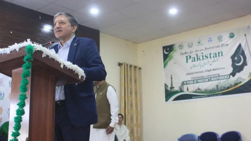 سینیٹر سلیم مانڈوی والا کا گرلز ڈگری کالج ہنزہ کا دورہ