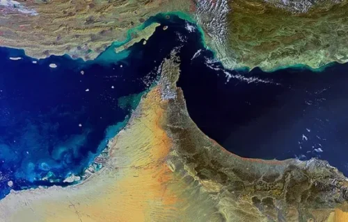 ایران اور عمان کے درمیان آبنائے ہرمز میں بحری راستوں کے نقشے پر اتفاق