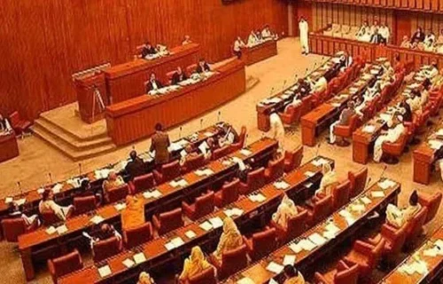 حکومت عمران خان بارے سپریم کورٹ کے فیصلے پر من و عن عمل کرے گی، طارق فضل چودھری
