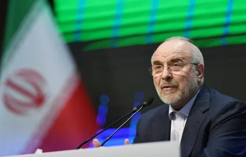 ایران نے آبنائے ہرمز کھولنے کے لیے امریکا کے سامنے نئی شرائط رکھ دیں