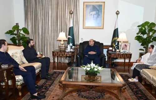 بلوچستان میں امن و ترقی کے لیے وفاقی و صوبائی حکومتوں کے روابط ضروری ہیں، صدر زرداری کی وزیر اعلی سے گفتگو