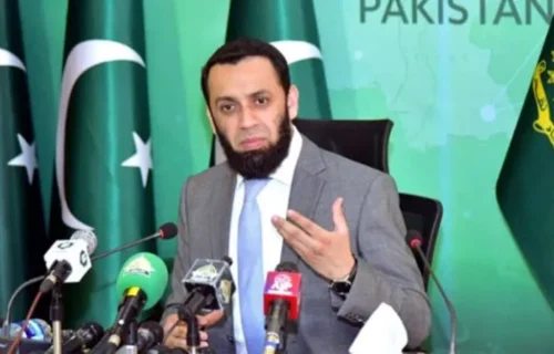 بانی پی ٹی آئی کو طبی سہولیات مل رہی ہیں, نجی ہسپتال کے حوالے سے نظرثانی درخواست دائر ہونی چاہئے، عطاء اللہ تارڑ