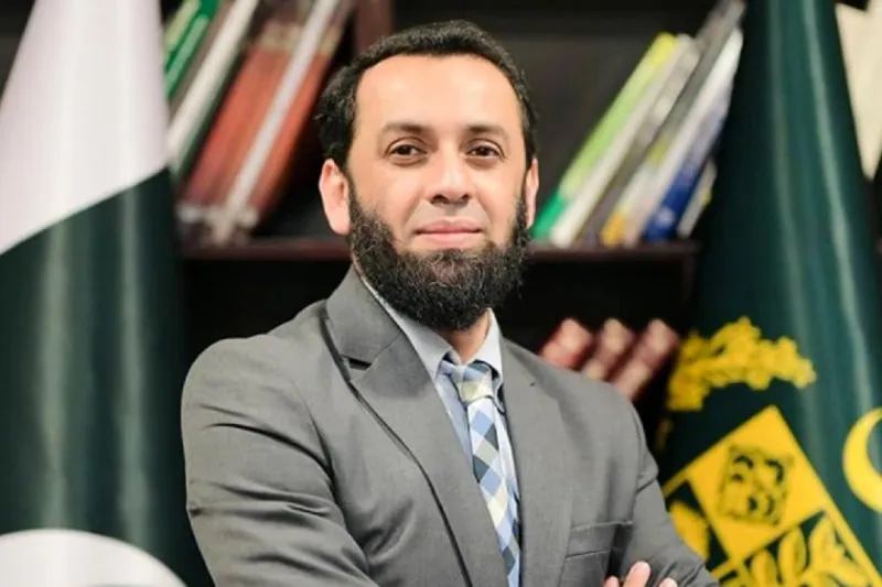 پی ٹی آئی بانی کو طبی معائنے کے بعد اڈیالہ جیل واپس منتقل کر دیا گیا, عطاء تارڑ کا ٹویٹ