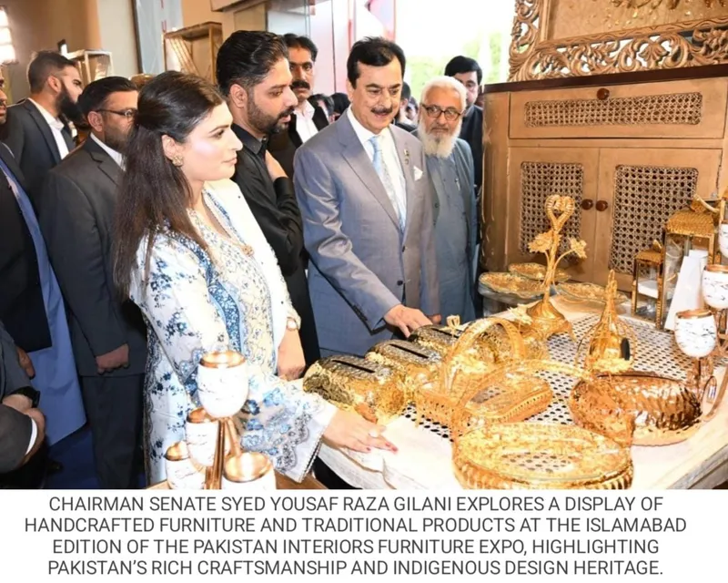 چیئرمین سینیٹ یوسف رضا گیلانی کا پاکستان انٹیریئرز فرنیچر ایکسپو کا افتتاح (تصویر 3)