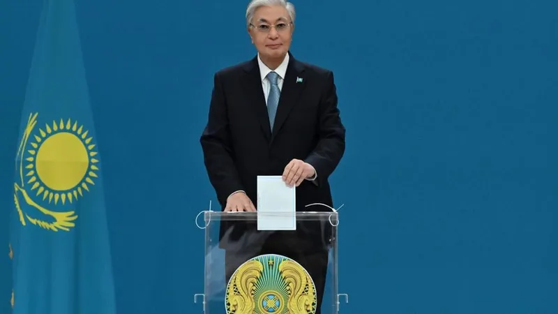 قازاخستان میں صدر توکایف کی حامی جماعت ادلیت کی پارلیمانی انتخابات میں کامیابی (تصویر 4)