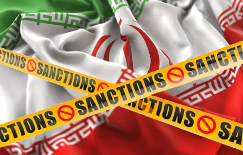 امریکا کی ایران کے خلاف نئی پابندیاں، 60 ادارے، افراد اور بحری جہاز نشانے پر