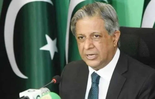 وکلاء کے مسائل کے حل کیلئے بار ایسوسی ایشنز سے رابطہ بڑھائیں گے، اعظم نذیر تارڑ