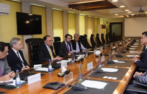 وزیرخزانہ محمداورنگزیب سے سعودی آسیاد گروپ کے وفد کی ملاقات، سرمایہ کاری میں دلچسپی