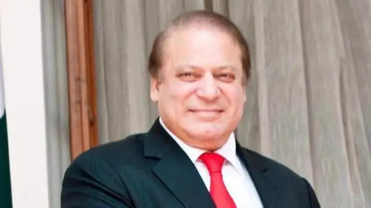 نواز شریف چار روزہ نجی دورے پر سنگاپور اور چین روانہ