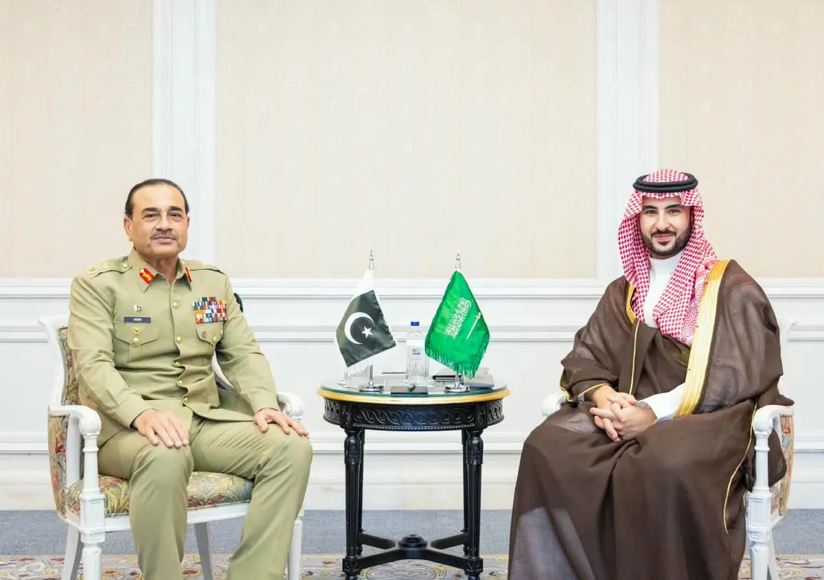 فیلڈ مارشل عاصم منیر کی ترکیہ میں اعلیٰ سطحی ملاقاتیں، دفاعی تعاون کے فروغ پر تبادلہ خیال (تصویر 5)