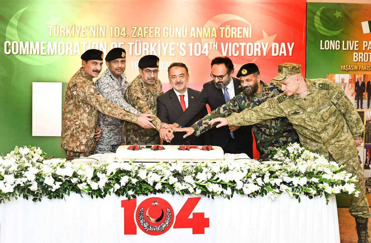 ترکیہ کے یومِ فتح کی 104ویں سالگرہ، جی ایچ کیو میں خصوصی تقریب کا انعقاد (تصویر 3)