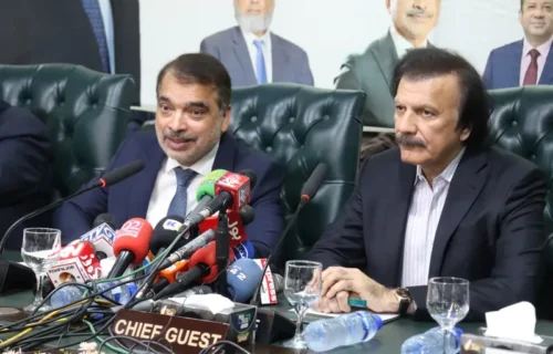 صنعتی پالیسی میں برآمدی شعبے کا سپر ٹیکس ختم، ہارون اختر