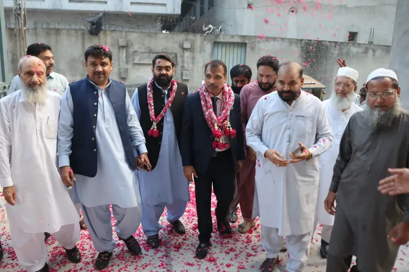 فیکٹریوں کی بلاجواز سیلنگ کاروباری سرگرمیوں اور روزگار کو متاثر کرتی ہے
