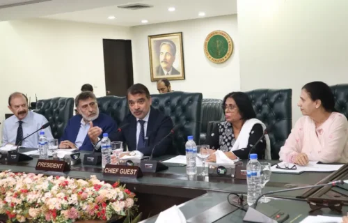 نوجوانوں کو بااختیار بنا کر پاکستان کی معاشی صلاحیت اجاگر کریں