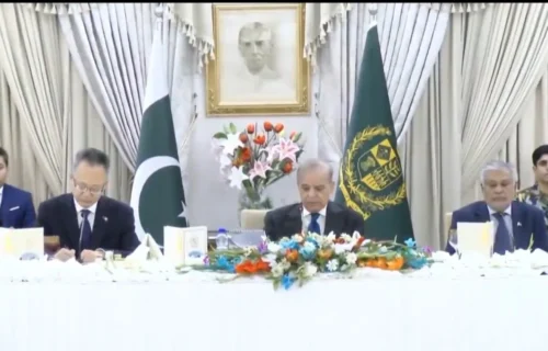 اے ڈی بی کے نائب صدر ینگ منگ یانگ کی وزیراعظم شہباز شریف سے ملاقات، ایم ایل ون پر جلد کام شروع کرنے پر زور