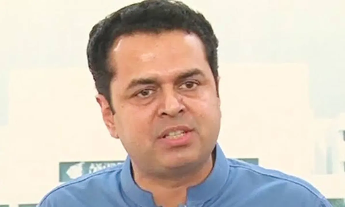 سہیل آفریدی اور کابینہ ارکان حفاظتی تحویل میں، مقدمات میں مطلوب افراد کے خلاف قانونی کارروائی ہوگی، طلال چوہدری
