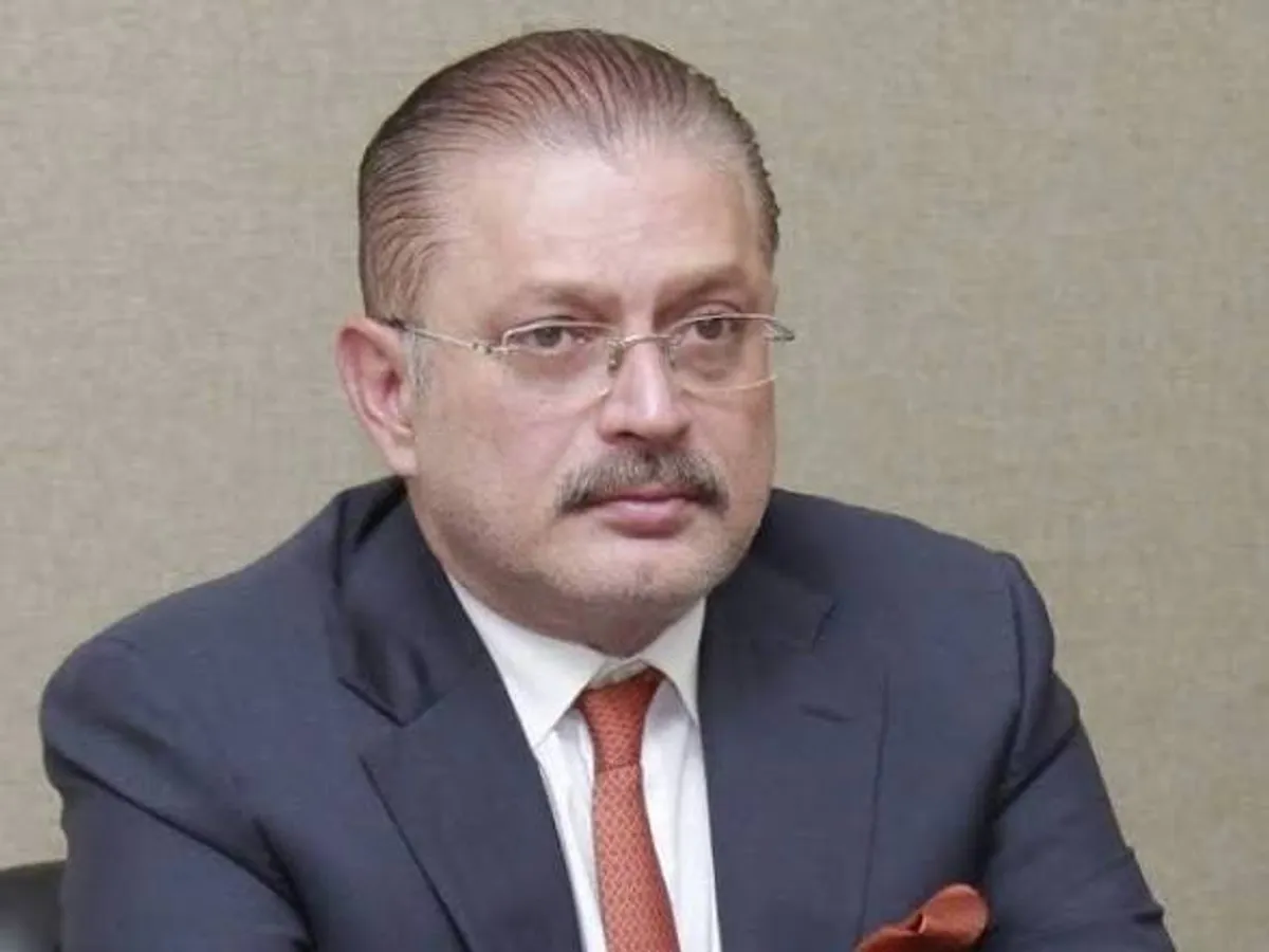 بوتلوں میں شراب نہیں، شہد اور زیتون کا تیل تھا: شرجیل میمن 8 سال پرانے مقدمے میں بری