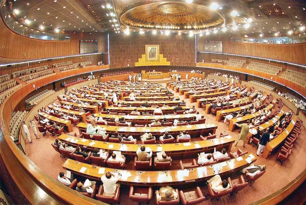 اسپیکر قومی اسمبلی سے زیرِ حراست 9 ارکان کے پروڈکشن آرڈرز جاری کرنے کی درخواست
